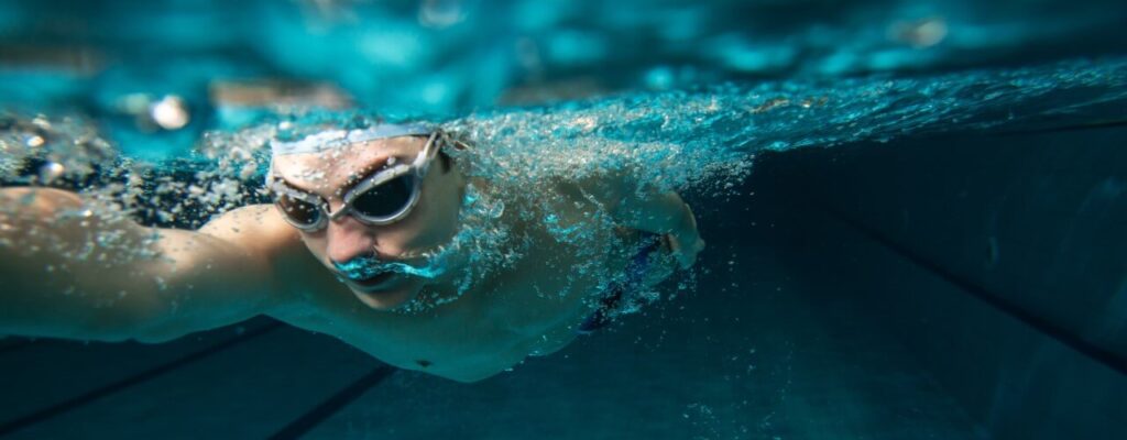 attachment-signs-you-might-have-swimmers-ear